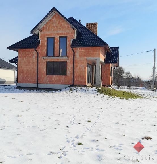 Do sprzedania dom w stanie surowym zamkniętym, Trzebuska